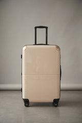 Decembers Medium Luggage