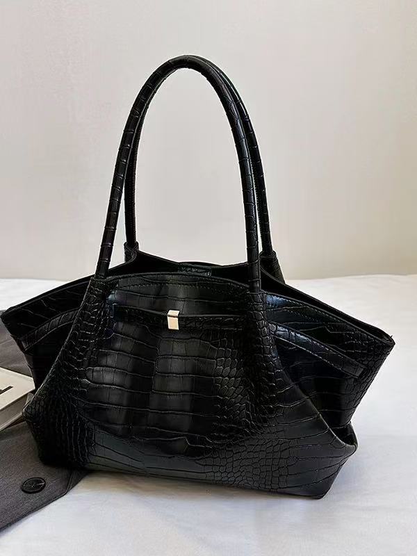 Black Hana Croco Totebag