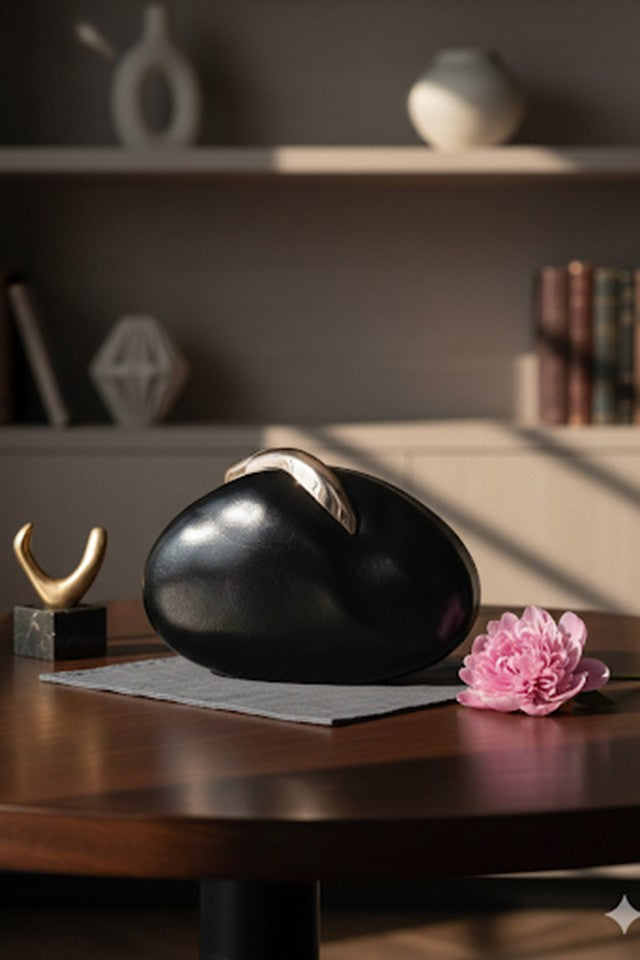 Margaret Black Clutch