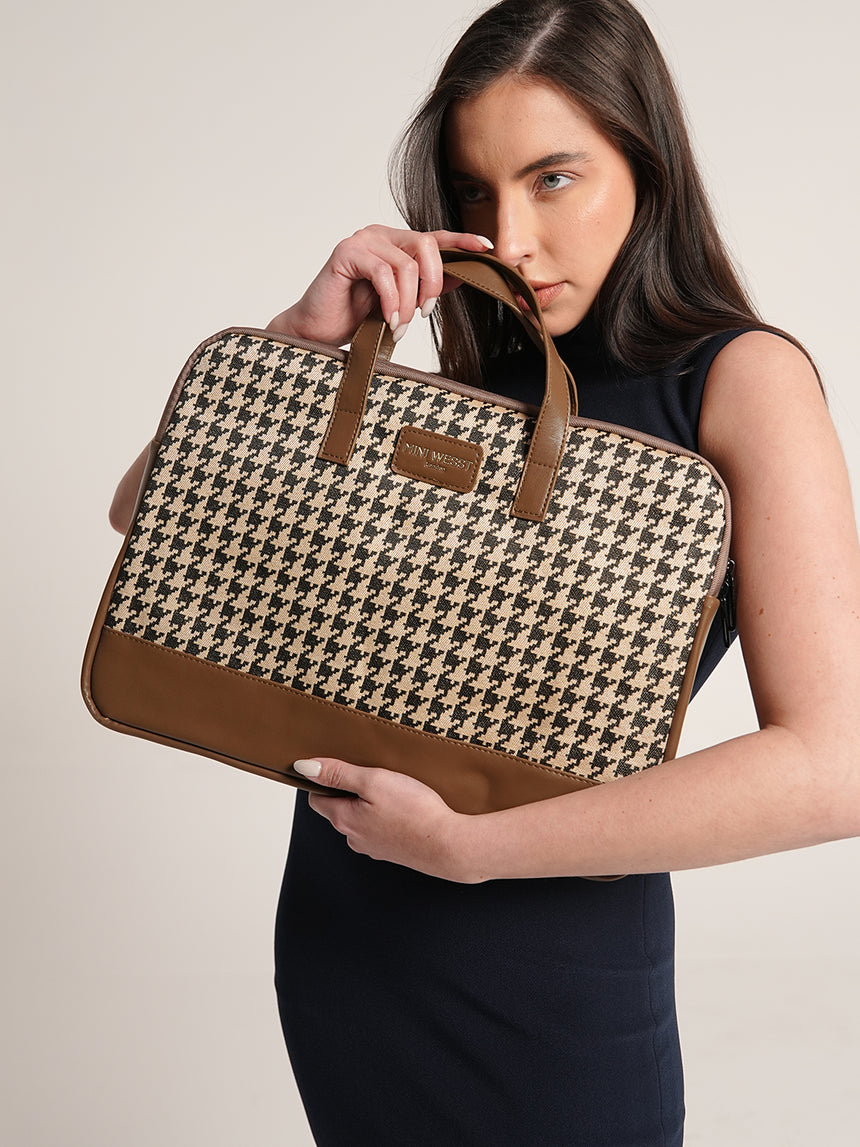 Bourbon Brown London Street Bag With Pouch