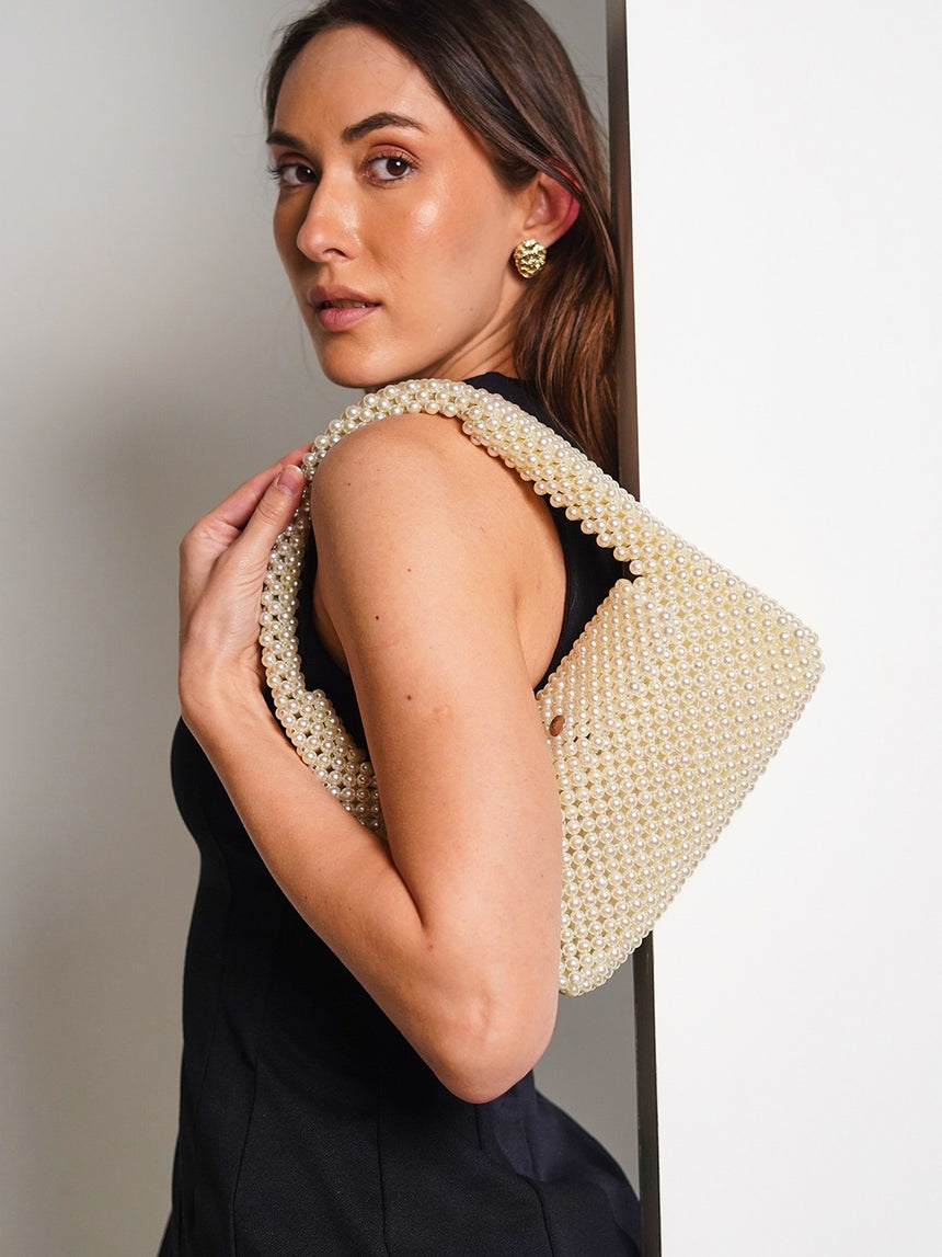 Emma White Handheld Clutch