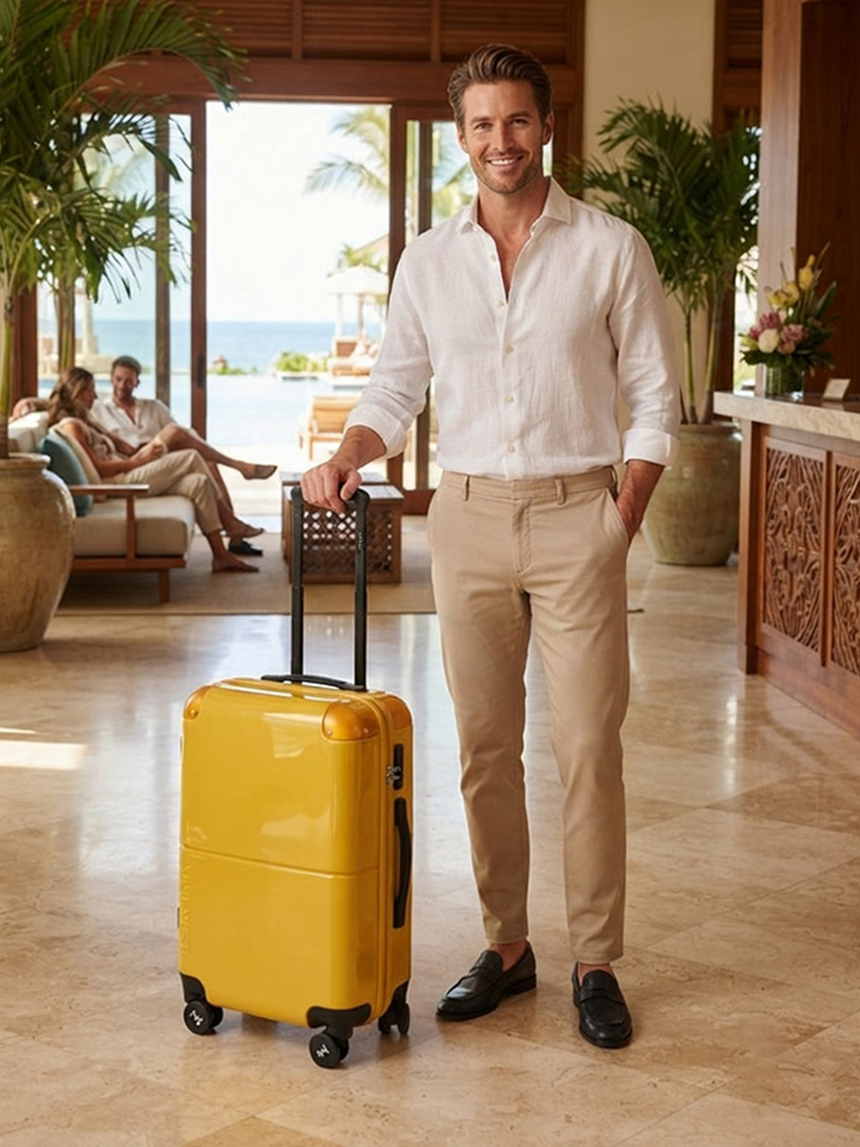 Decembers Medium Luggage