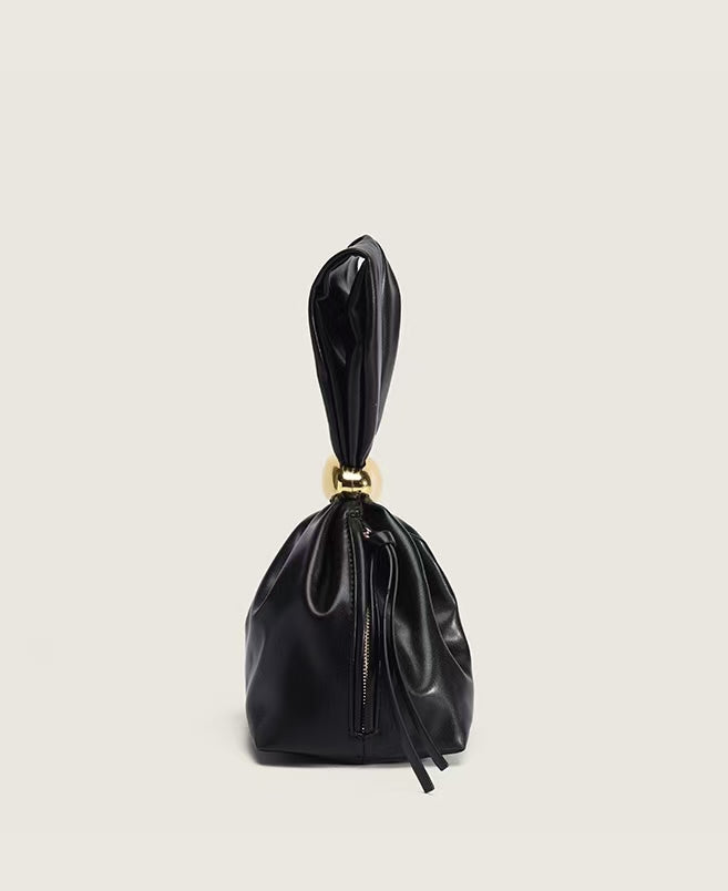 Black Judith Handheld Clutch