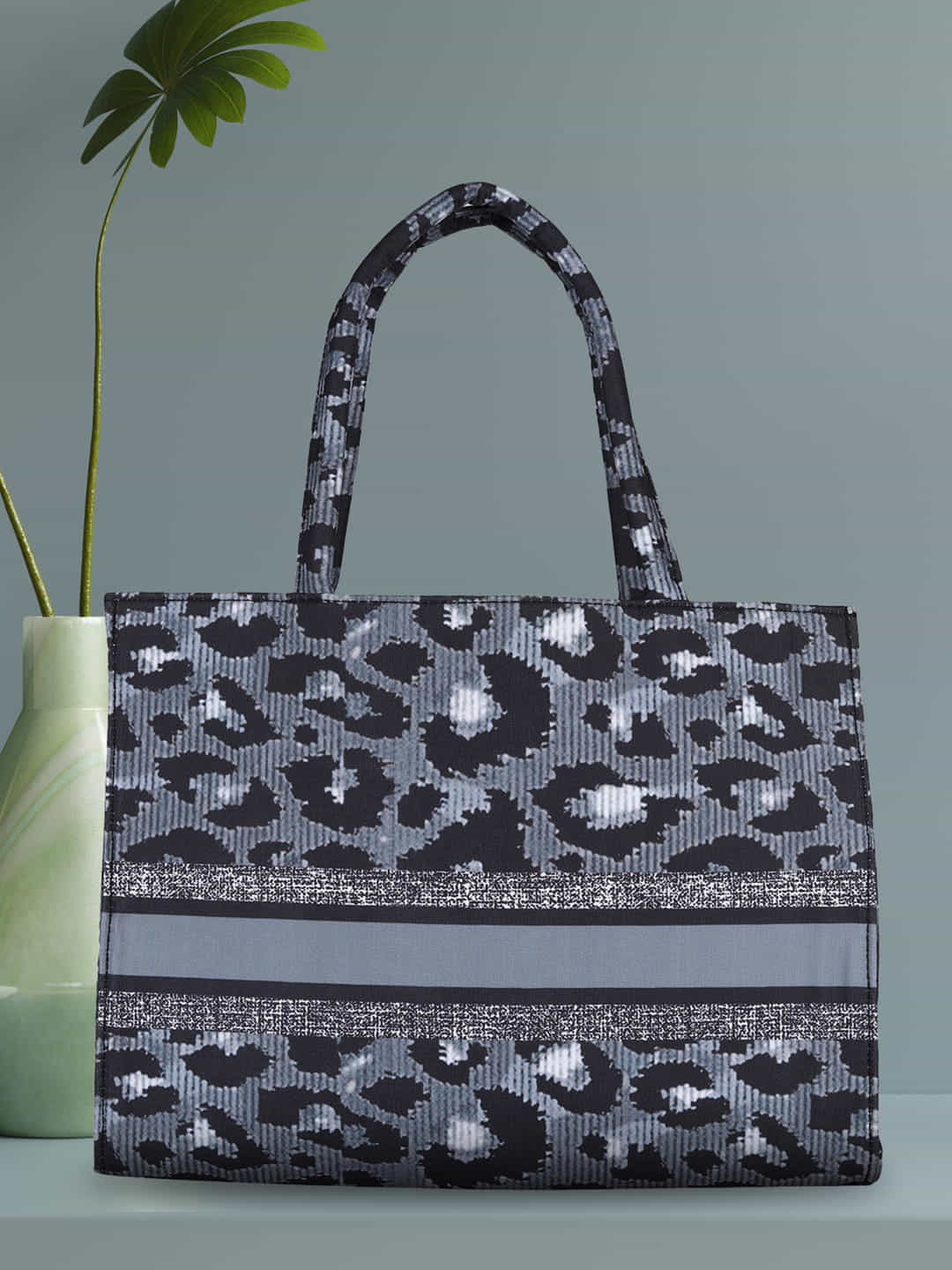 Women's Graphic Printed Canvas Tote Bag(MWCUS024)