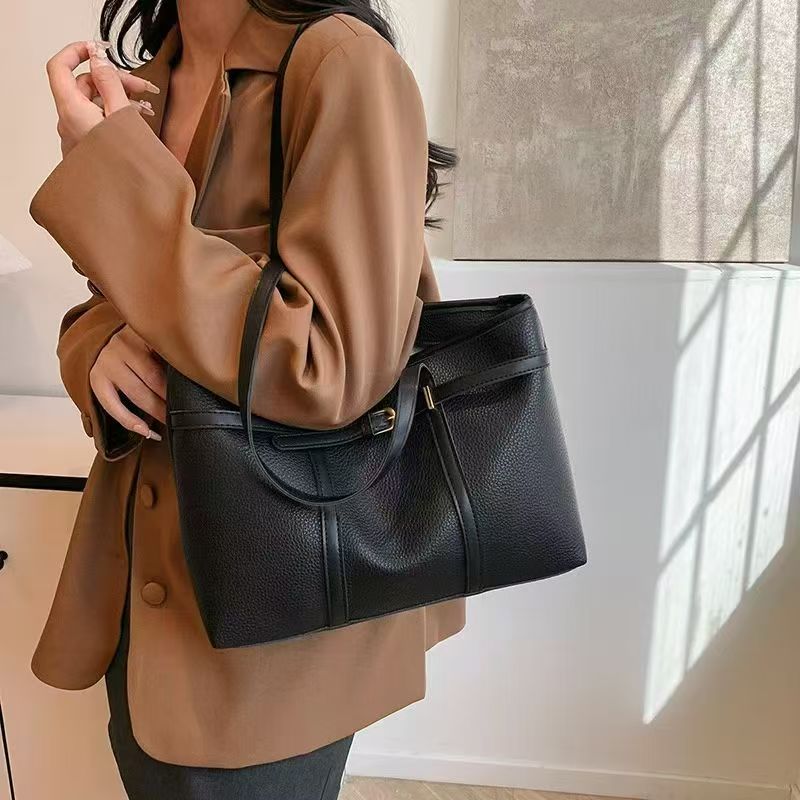 Carmen Black Totebag