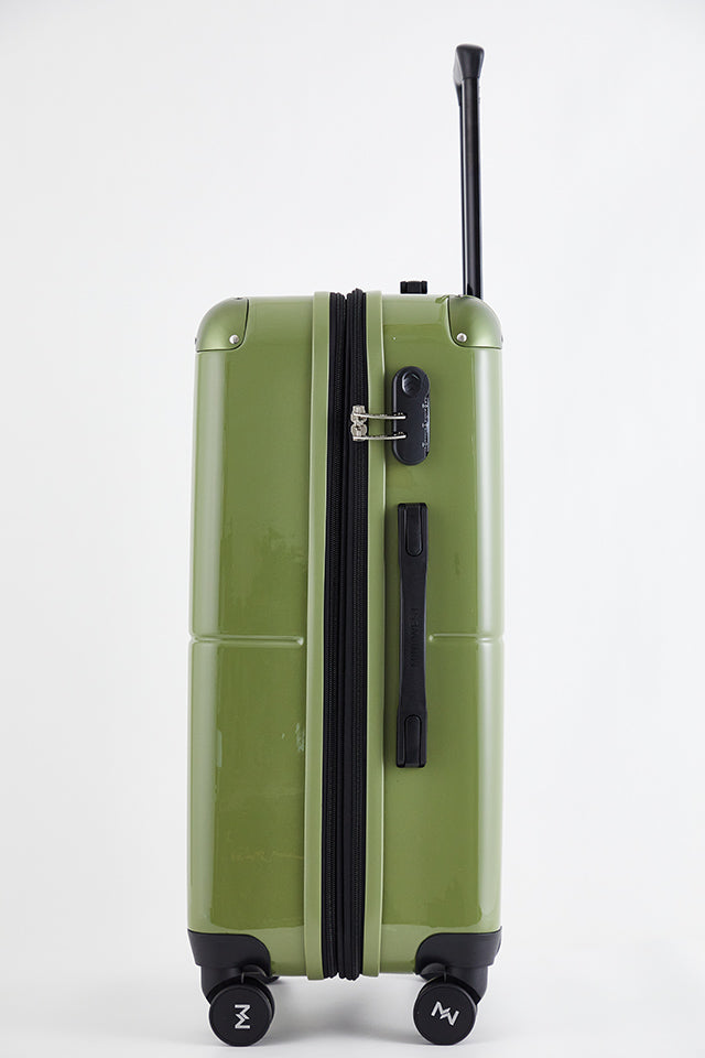Decembers Large Luggage