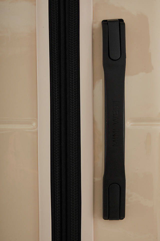Decembers Medium Luggage
