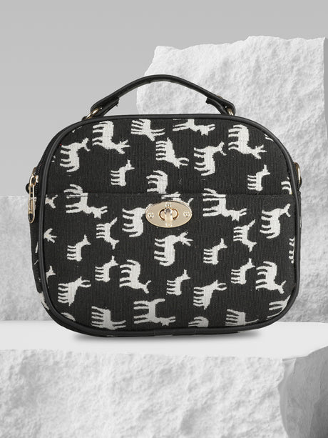 Emily sling Black Casual Animal Handheld Bag