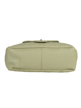 Green Casual Solid Handheld Bag