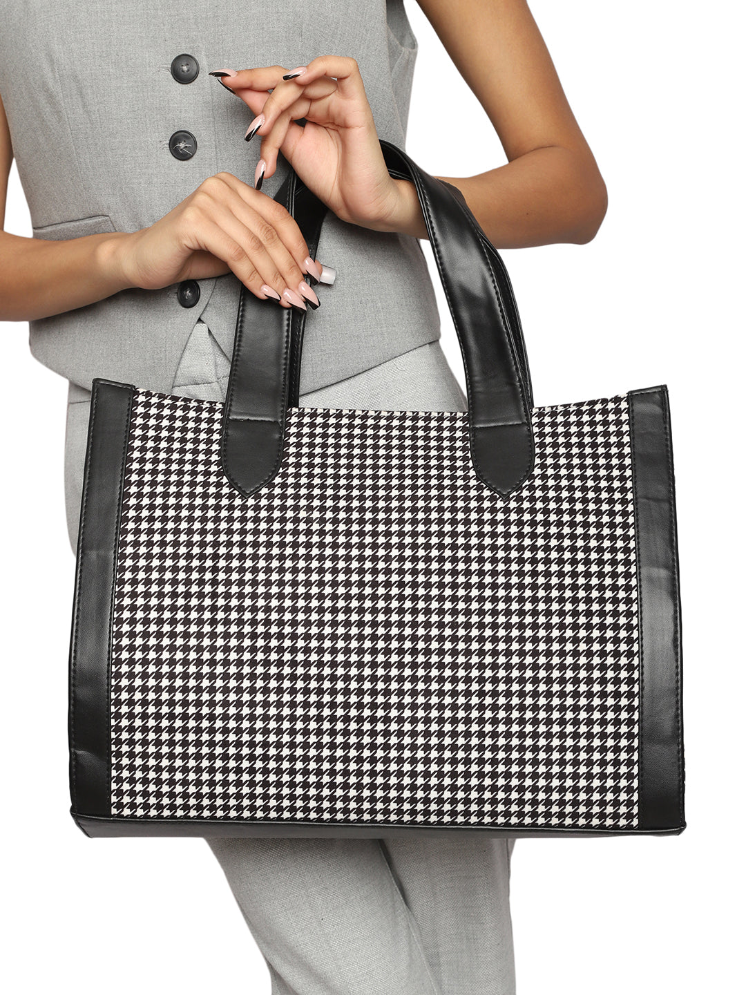 MINI WESST Black And White Textured Tote Bag(MWTB092PR)