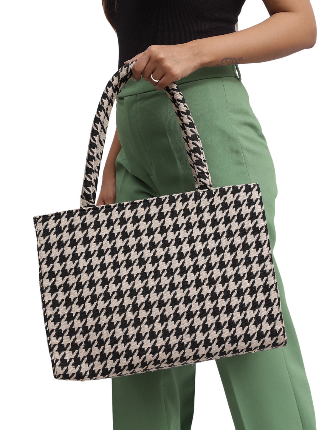 Houndstooth Printed Black Tote – Miniwesst