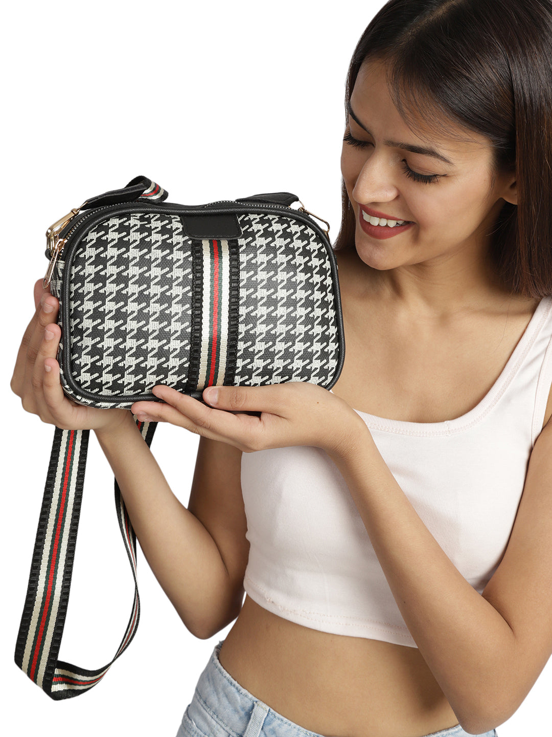 MINI WESST Black Casual Checked Sling Bag(MWHB134BL)