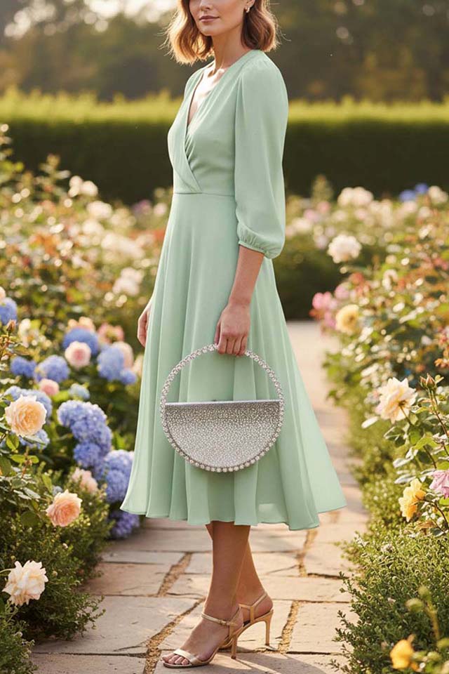 Yasmine Purple Clutch