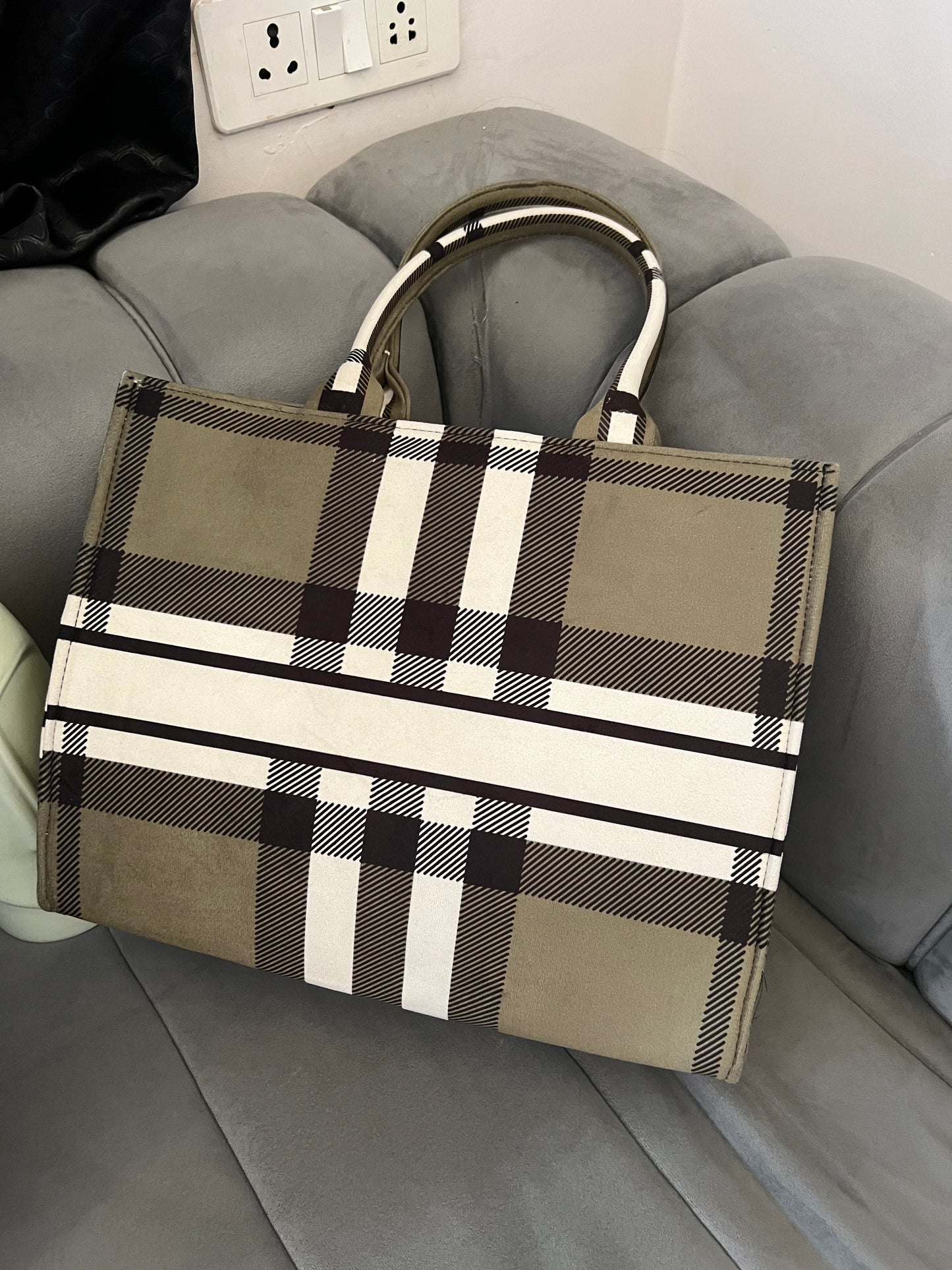 Mini Wesst Multi Color green berry tote bag(MWCUS005)