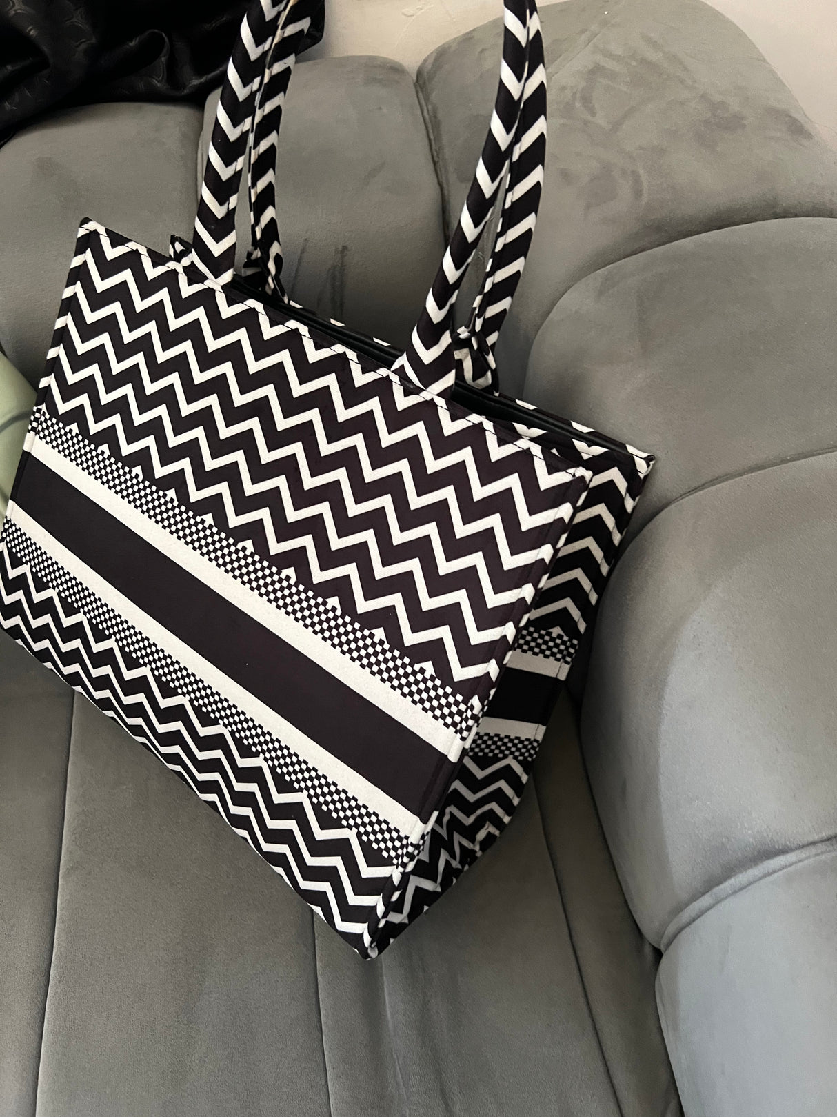 Multi Color zig zag tote bag