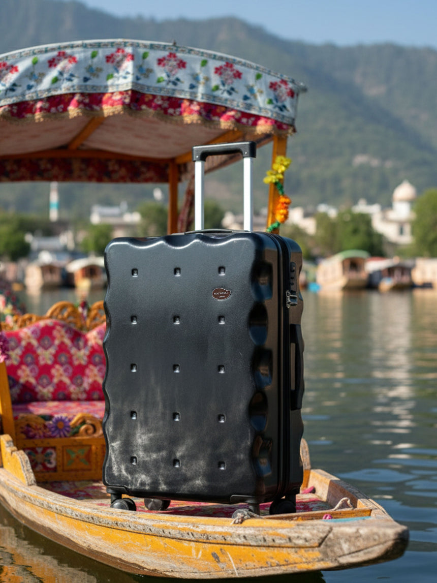 On The Go Cabin Black Small Luggage