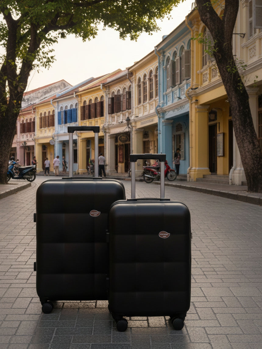 Marvel Black Set Of 2 Luggage