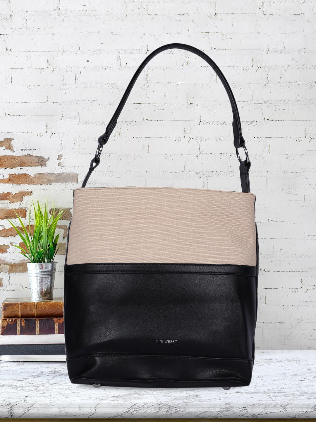 Olivia Shoulder Bag