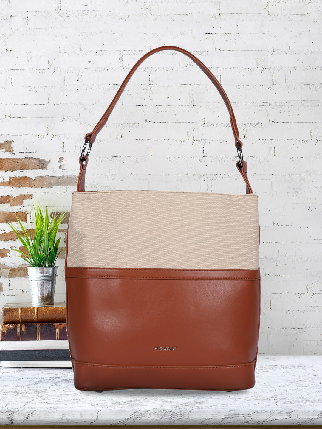 Olivia Shoulder Bag