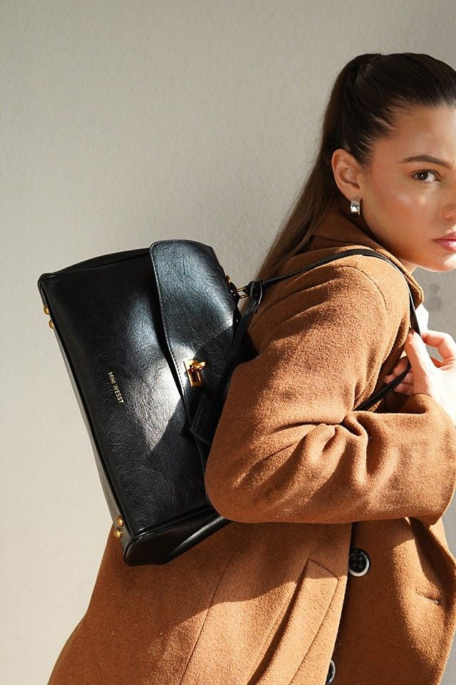 Nova Black Handbag