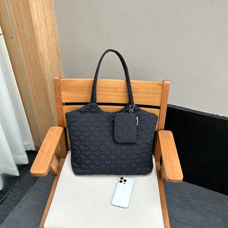 Hearts Black Dora Totebag With Pouch