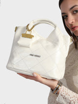Leslie White Handbag With Charm
