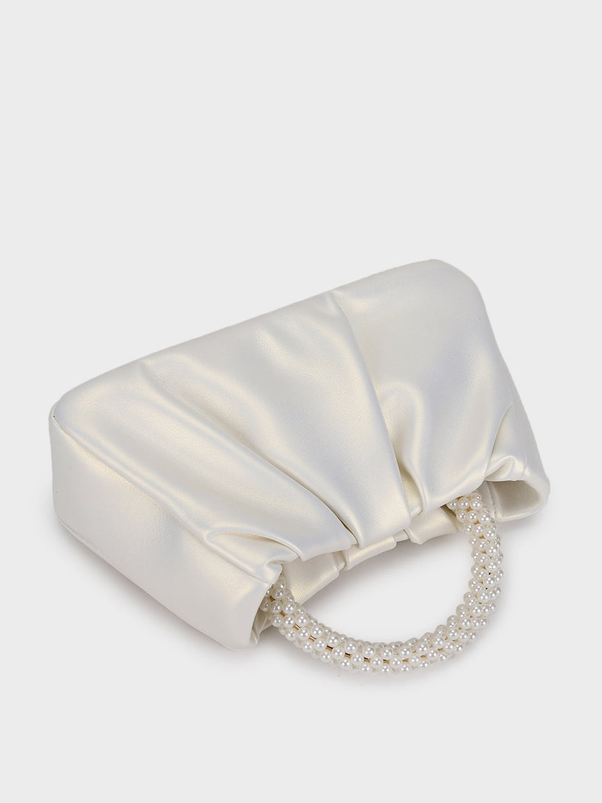 Esther White Pearl Handheld Clutch