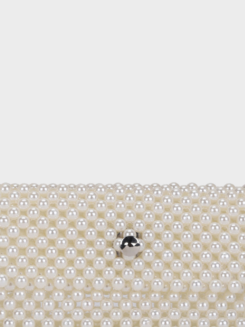 Emma White Handheld Clutch