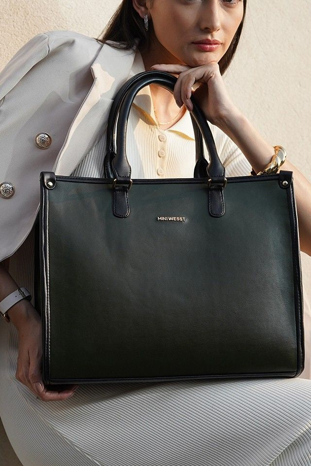 Hannah Green Classic Tote Bag