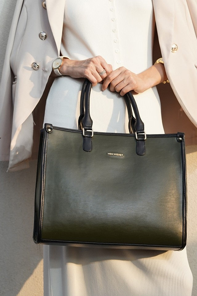 Hannah Green Classic Tote Bag