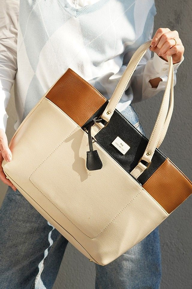 Geller Beige Classic Tote Bag