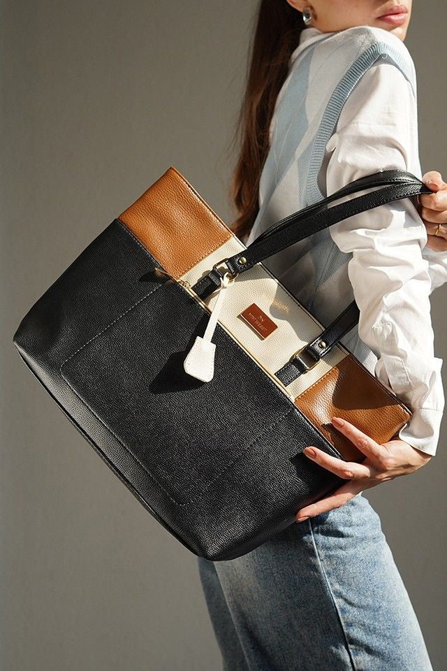 Geller Black Classic Tote Bag
