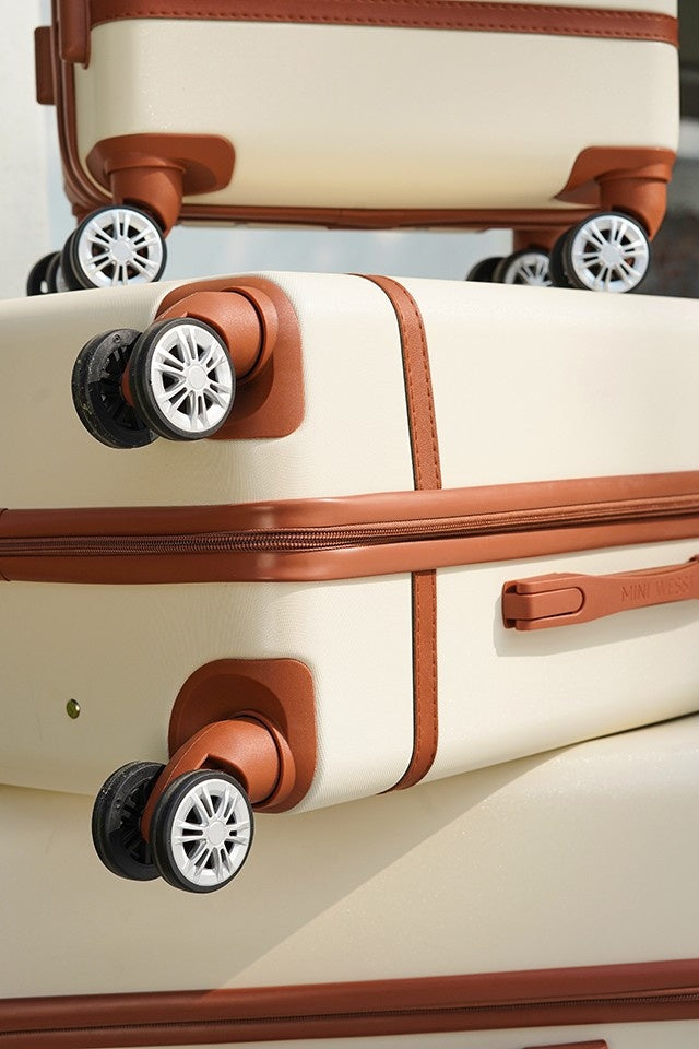 Wanderlust Cabin Beige Small