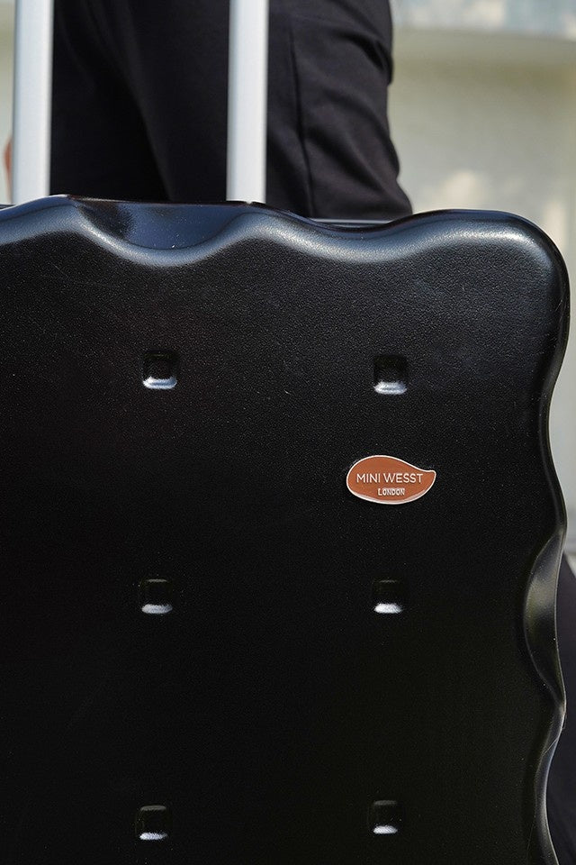 On The Go Cabin Black Small