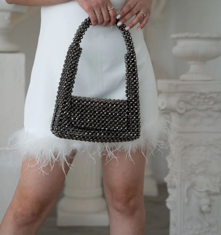 EMMA HANDHELD CLUTCH