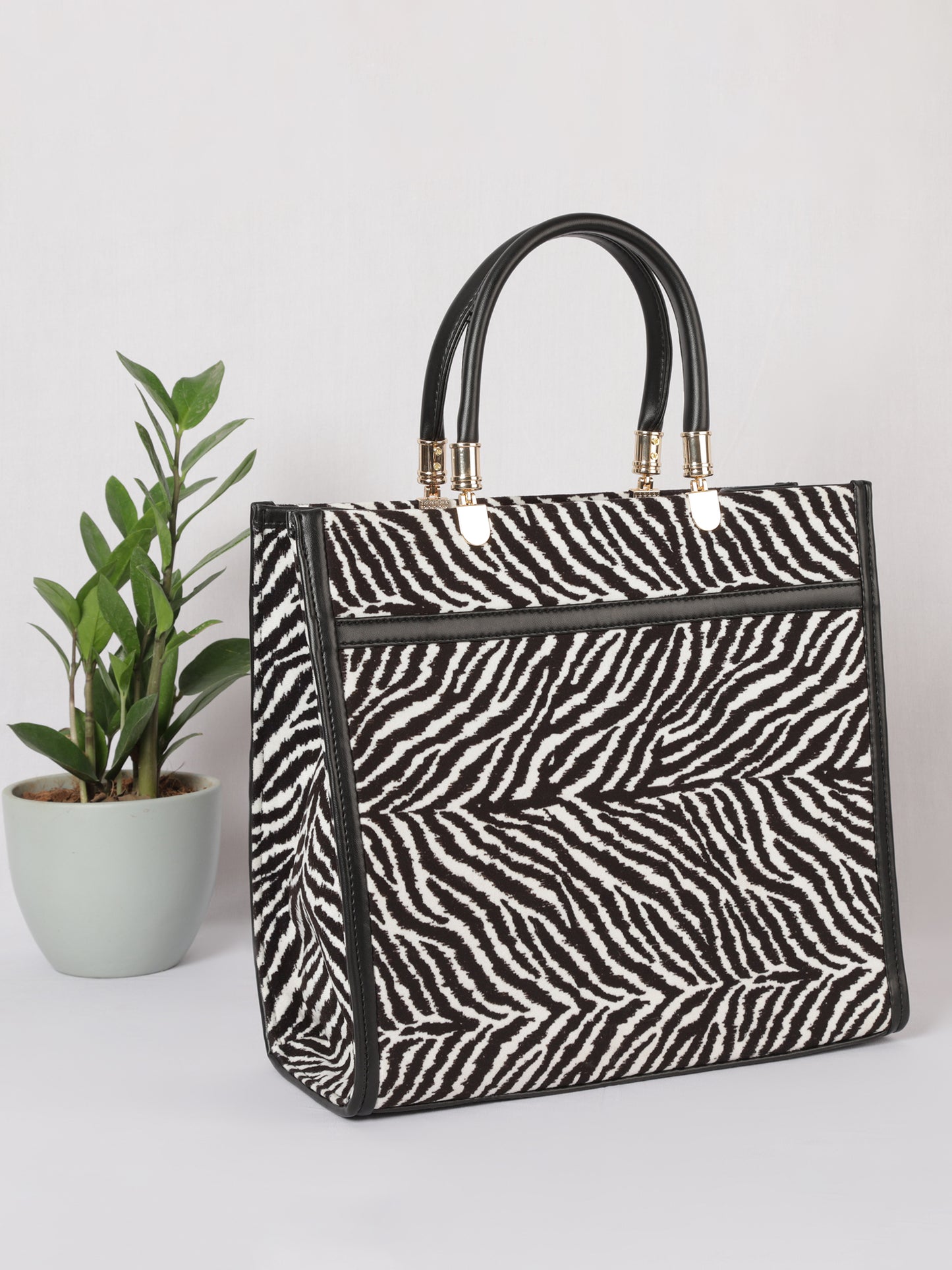 MINI WESST Women's Black Handbags(MWHB004ZEB)