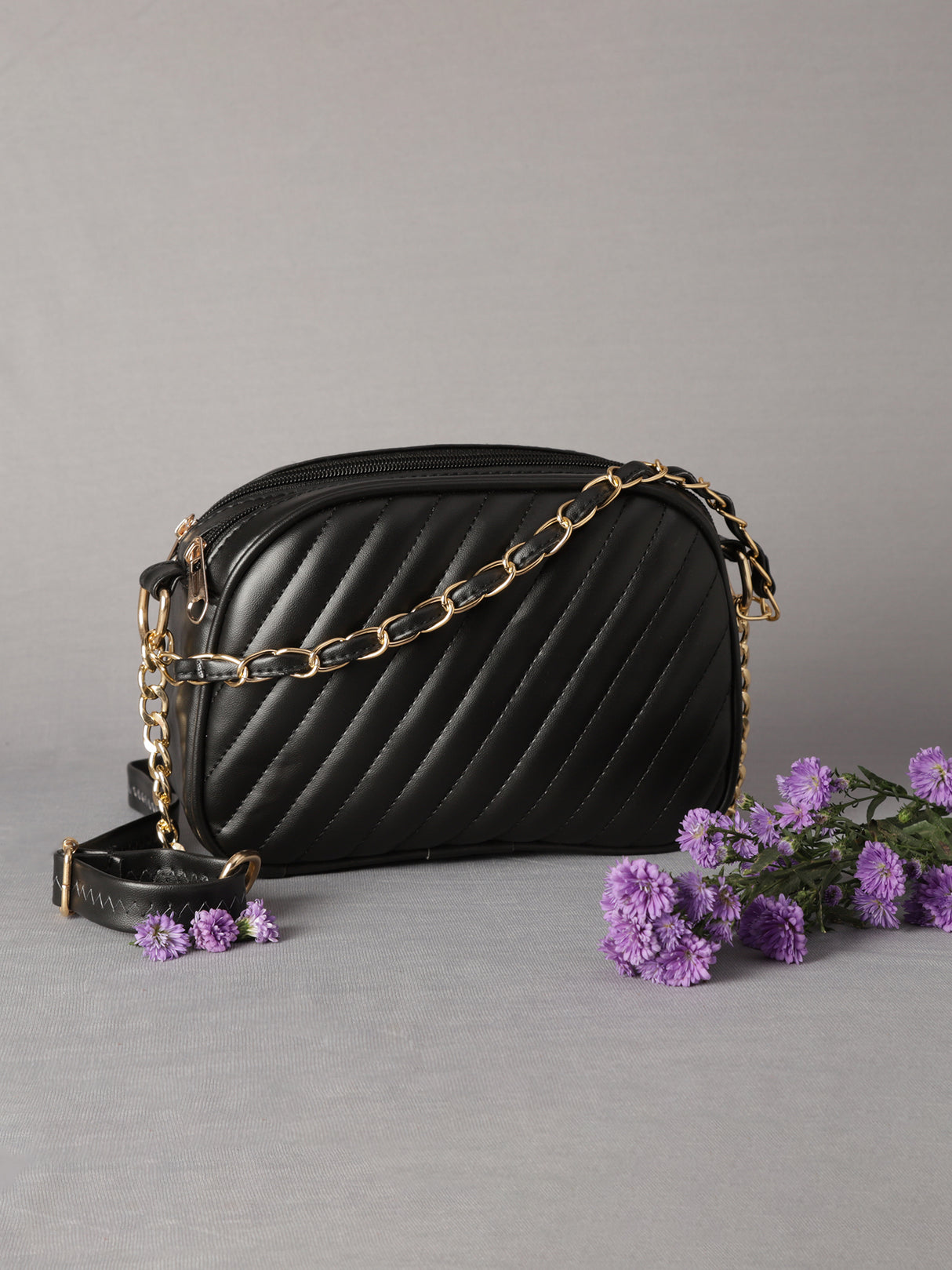 Women's Black Handbags